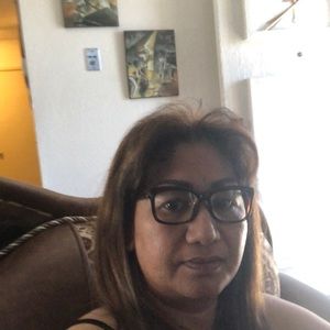 Meet your Posher, Angelica